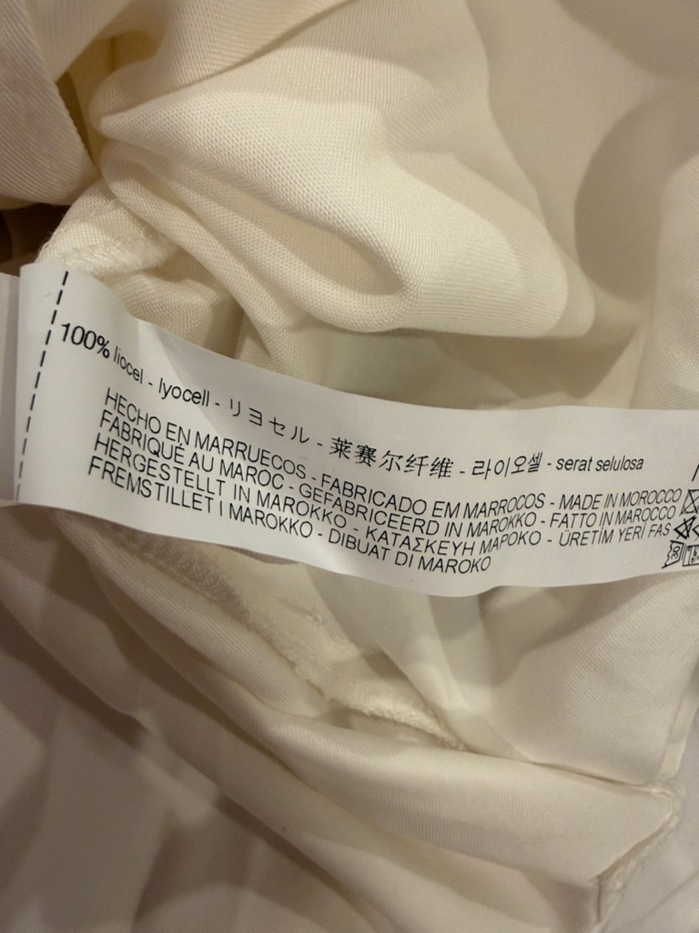 New Zara White Oversized Shirt
MIDI Dress Size Large - Picture 11 of 11